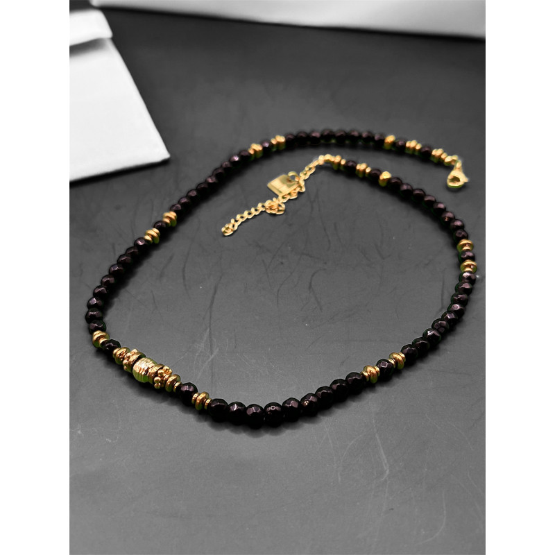 collier perles facettées spinelle noire et hématite collier perles facettées spinelle noire et hématite