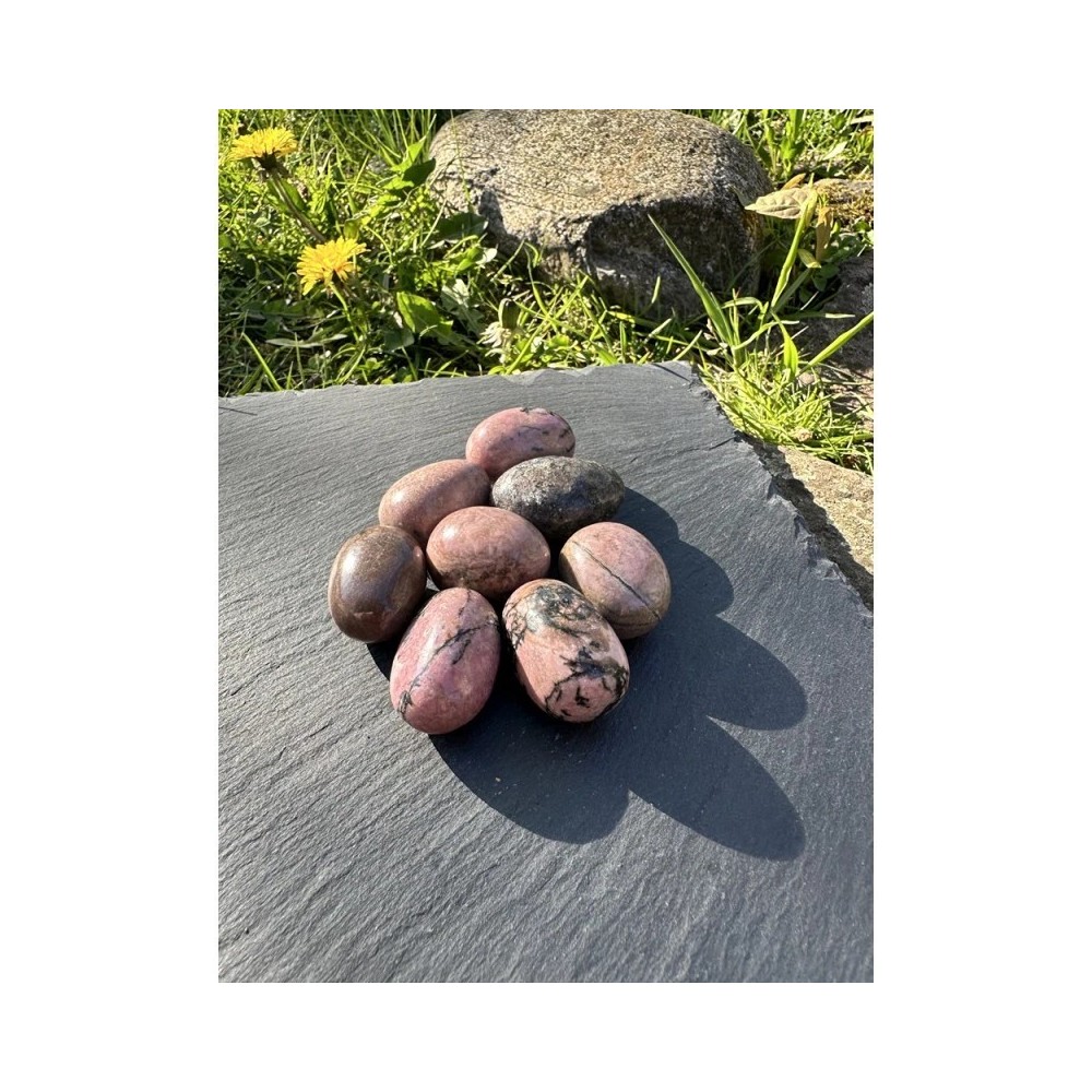 Rhodonite - Pierre naturelle de lithothérapie Rhodonite - Pierre naturelle de lithothérapie
