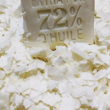 Savon de Marseille Végétal Cigale sur corde - 95g - 100% authentique